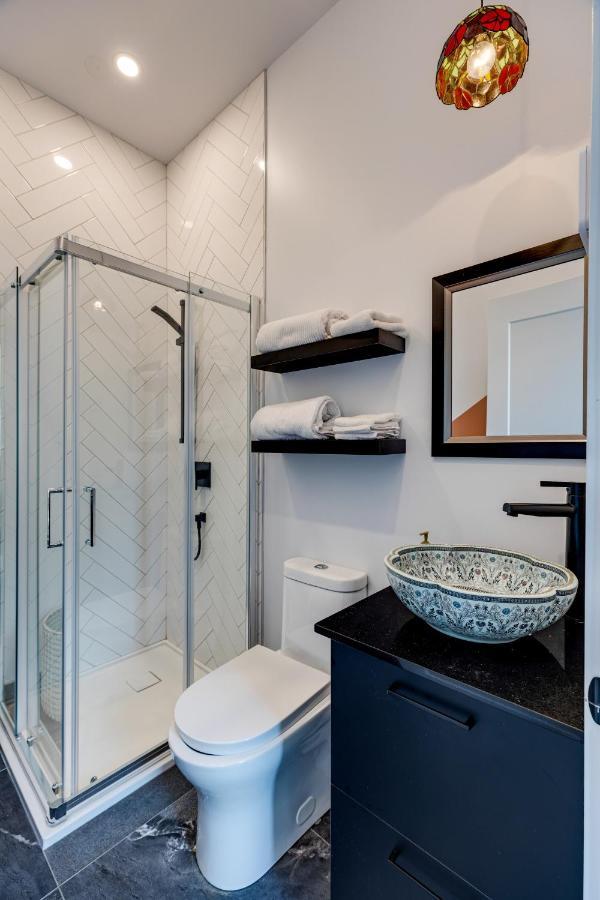 Le Virtuose - Vieux-Terrebonne Apartment Екстериор снимка
